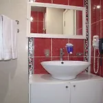 Madi 3*
