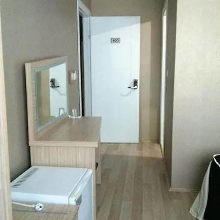 Madi Otel