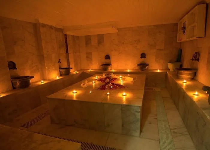 Madi فندق أضنه